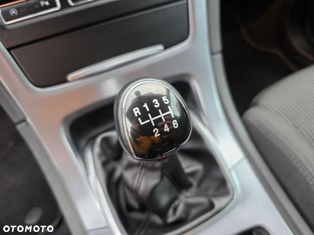 Ford Mondeo 1.6 EcoBoost Start-Stopp Titanium - 32