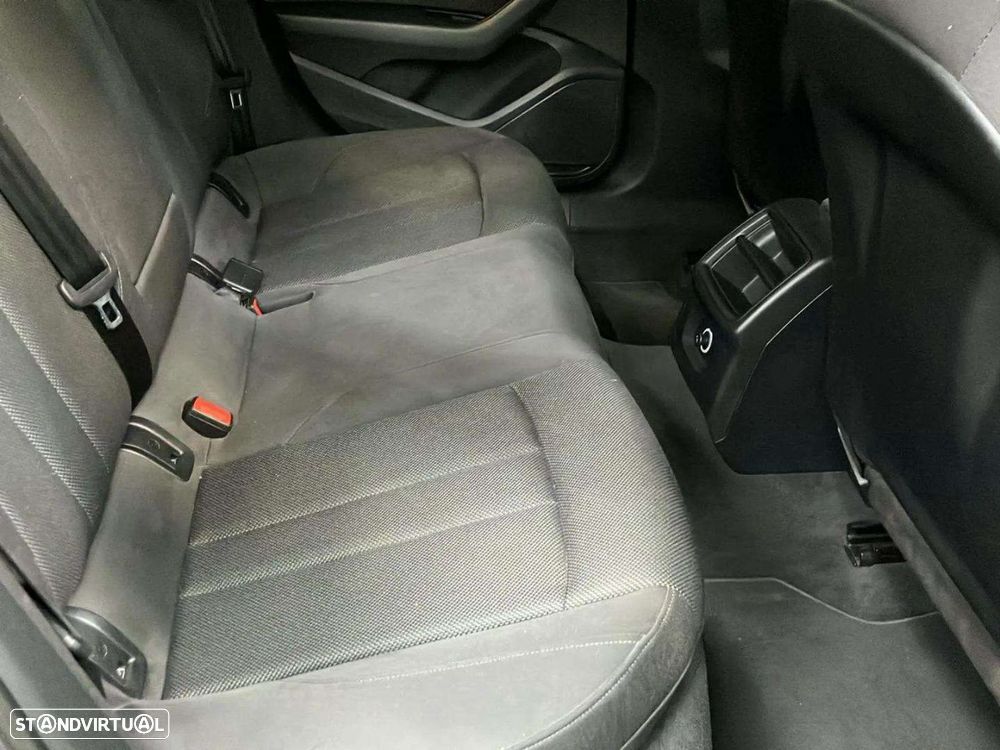 Audi A4 Avant 2.0 TDI S tronic - 14