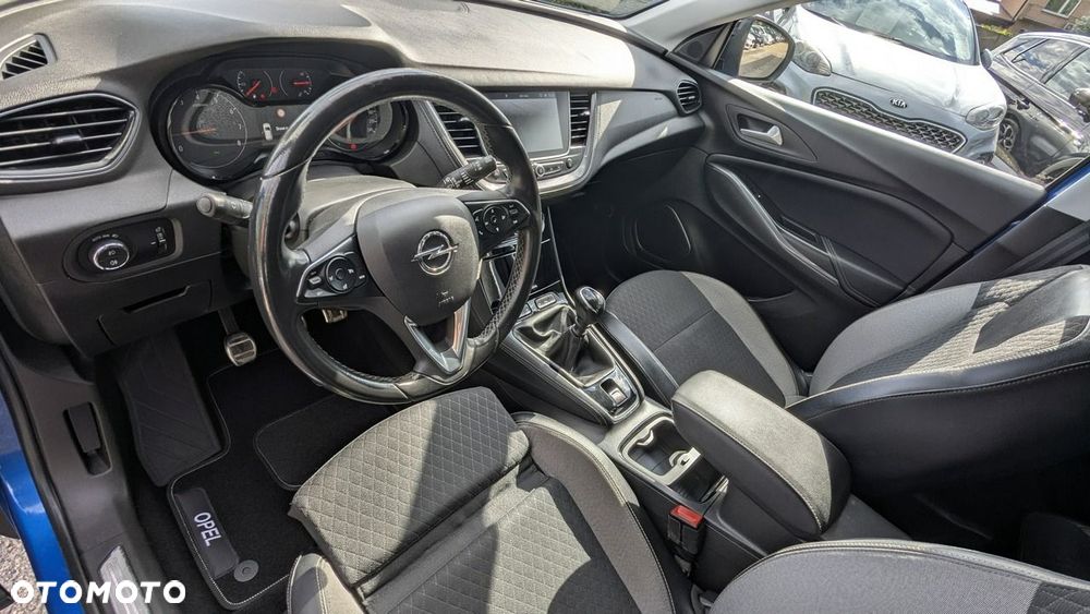 Opel Grandland X - 16