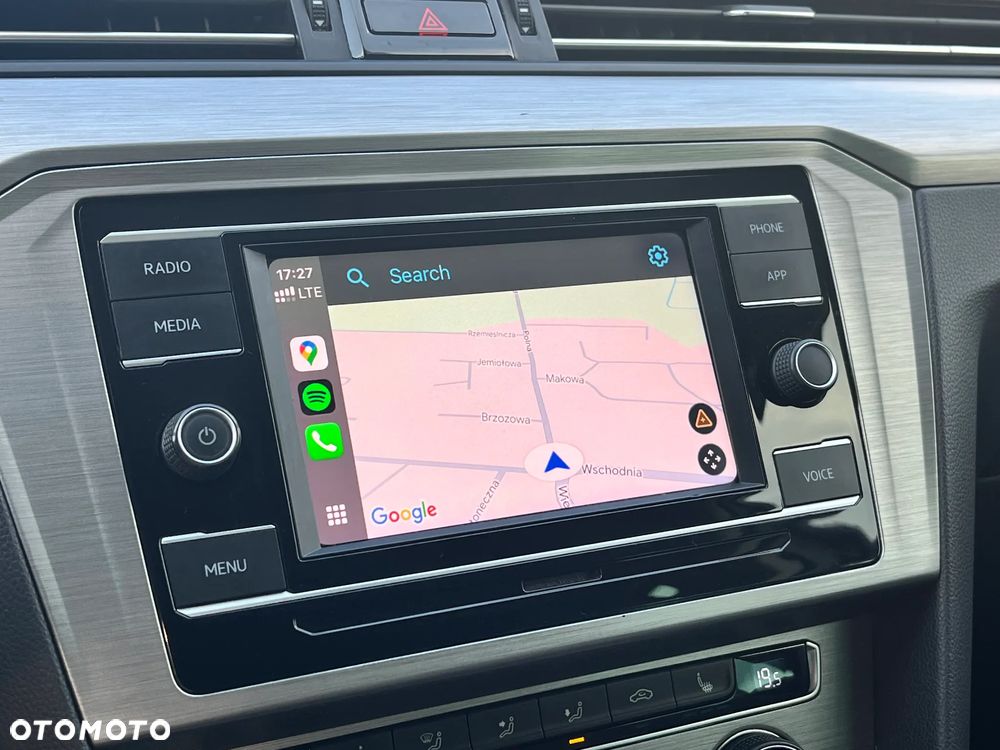 Volkswagen Passat 2.0 TDI EVO Essence - 24