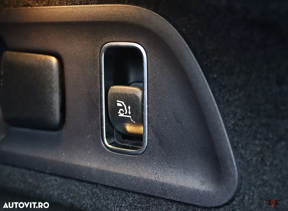 Mercedes-Benz GLE Coupe 350 d 4Matic 9G-TRONIC AMG Line - 32