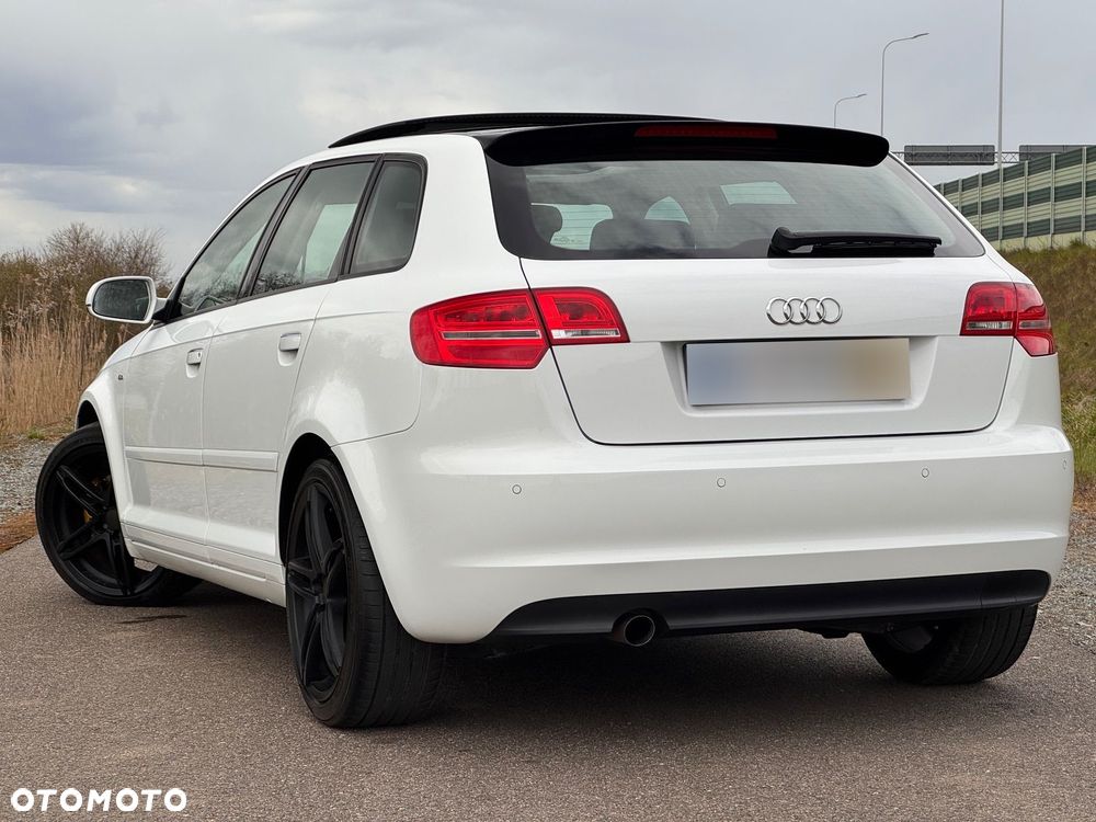 Audi A3 Sportback 2.0 TDI DPF S line Sportpaket - 24