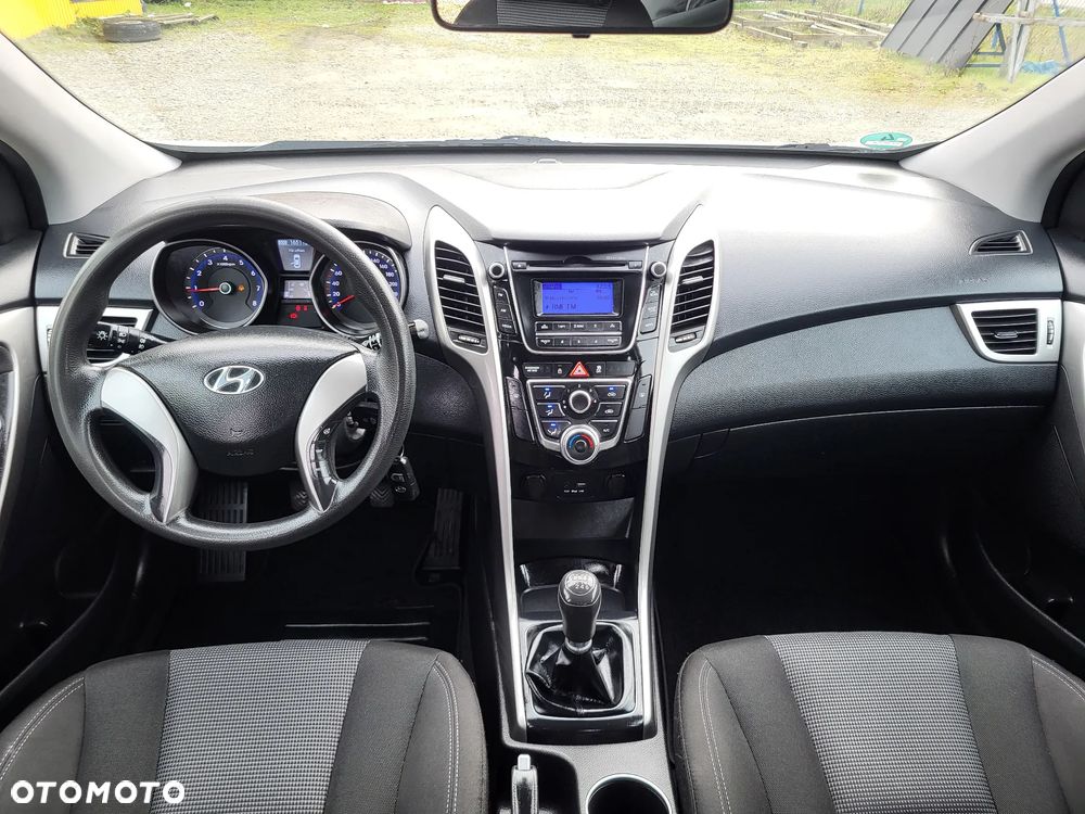 Hyundai i30 1.4 Classic + - 22