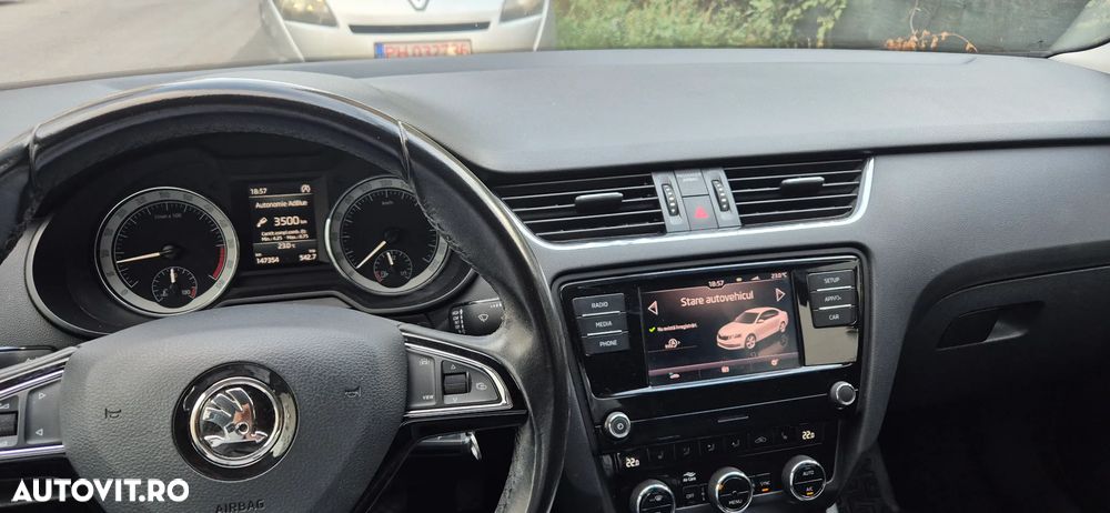 Skoda Octavia - 8