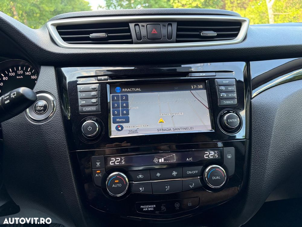 Nissan Qashqai 1.5 DCI Start/Stop N-Connecta - 35