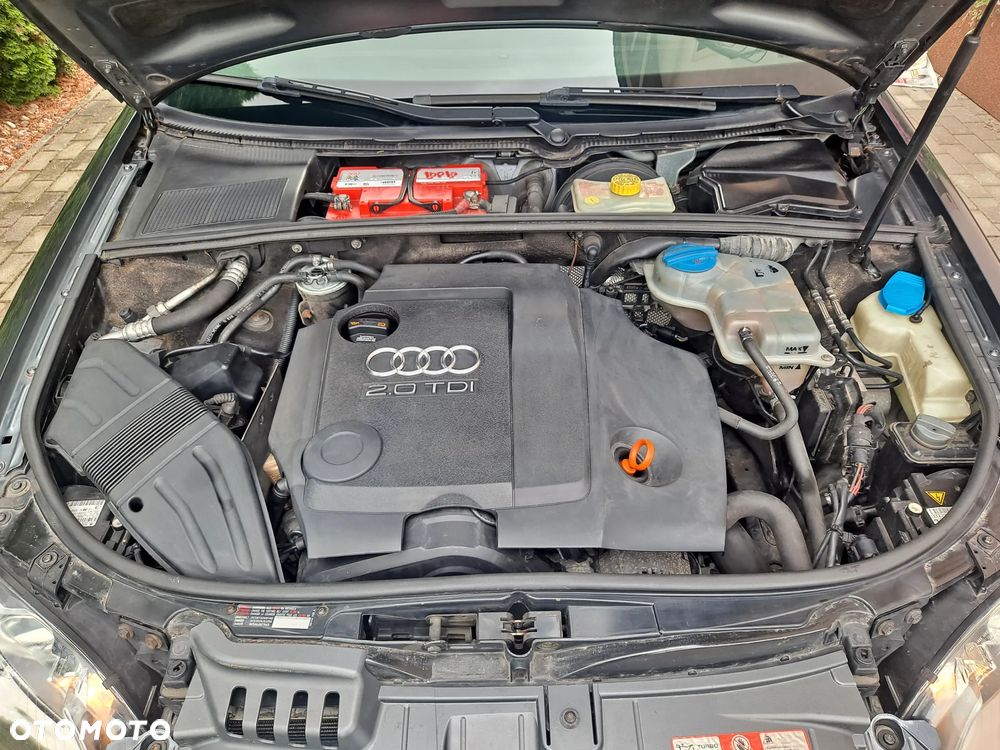 Audi A4 Avant 2.0 TDI DPF quattro S line Sportpaket (plus) - 17