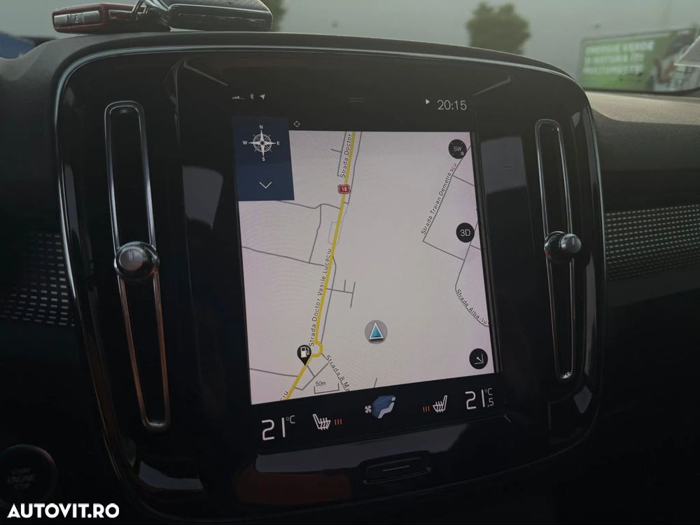 Volvo XC 40 D4 AWD Geartronic R-Design - 10