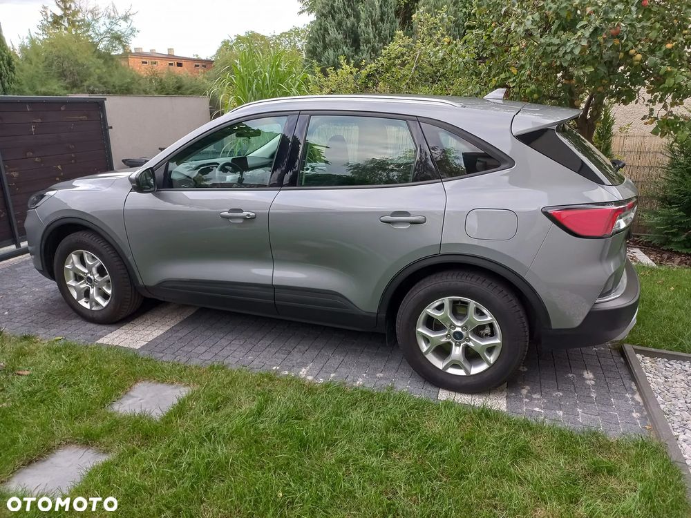 Ford Kuga 1.5 EcoBoost FWD Trend - 4