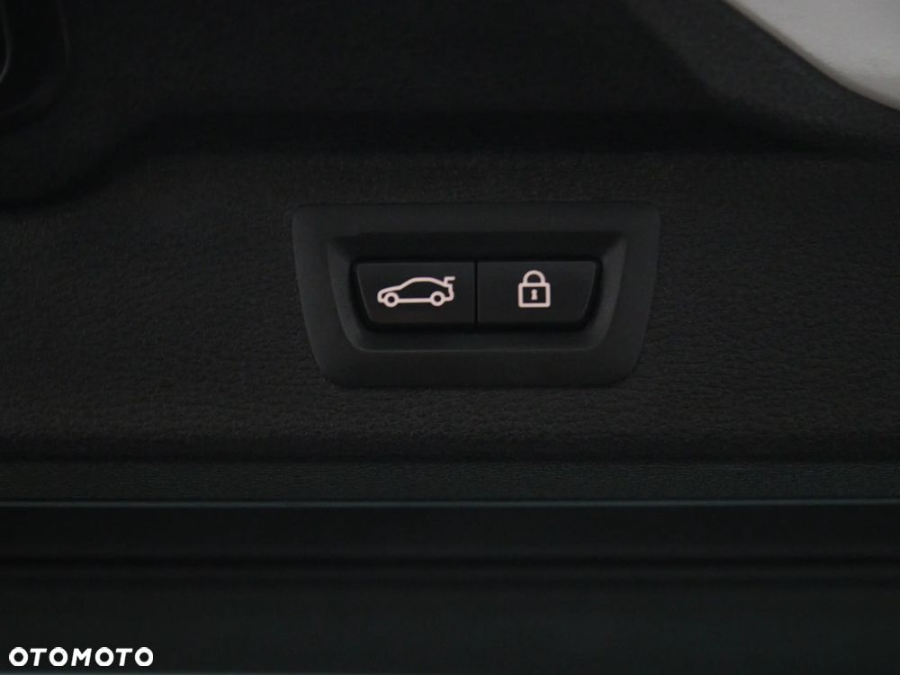 BMW X5 xDrive30d - 37