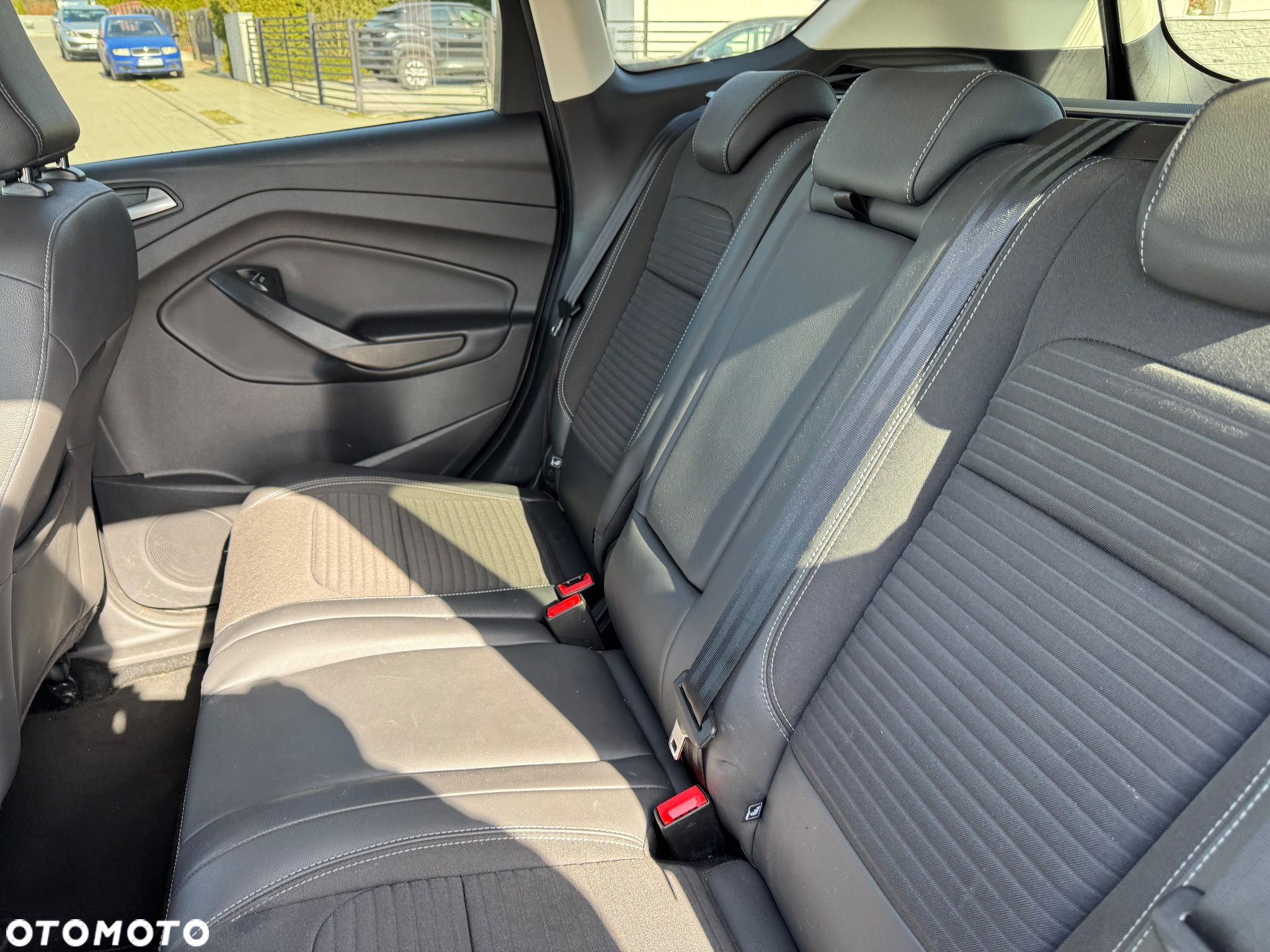 Ford Kuga 2.0 TDCi 4x2 Titanium - 17