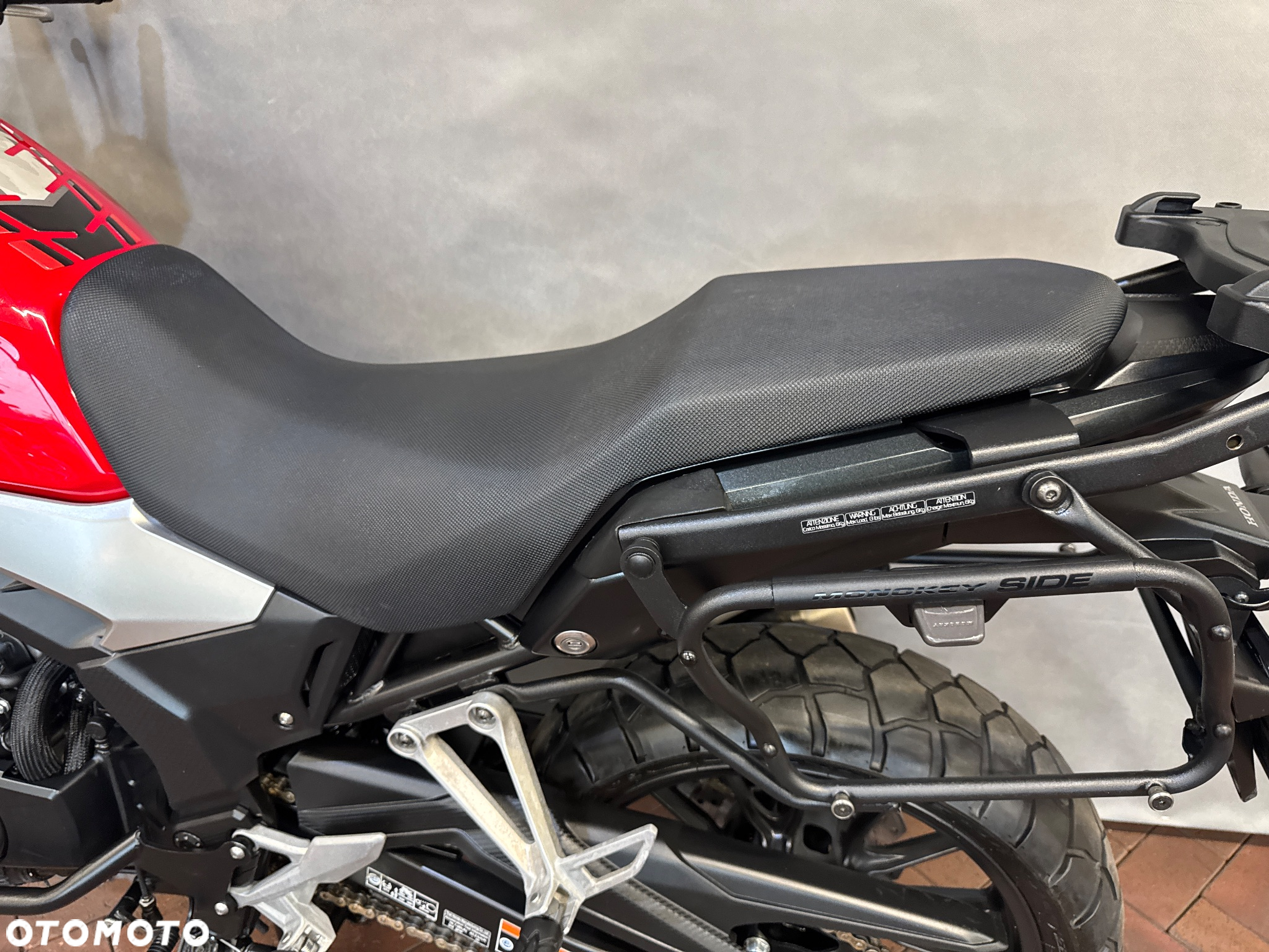 Honda CB - 25
