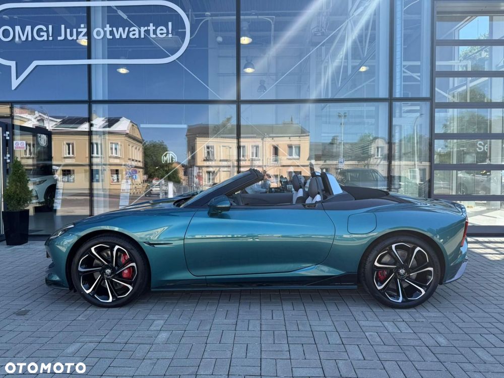 MG Cyberster 77kWh AWD Czarny Dach - 5
