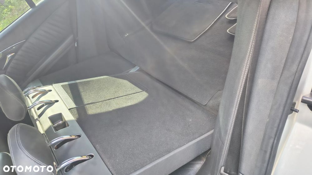 Mercedes-Benz Klasa E 320 CDI Avantgarde - 18