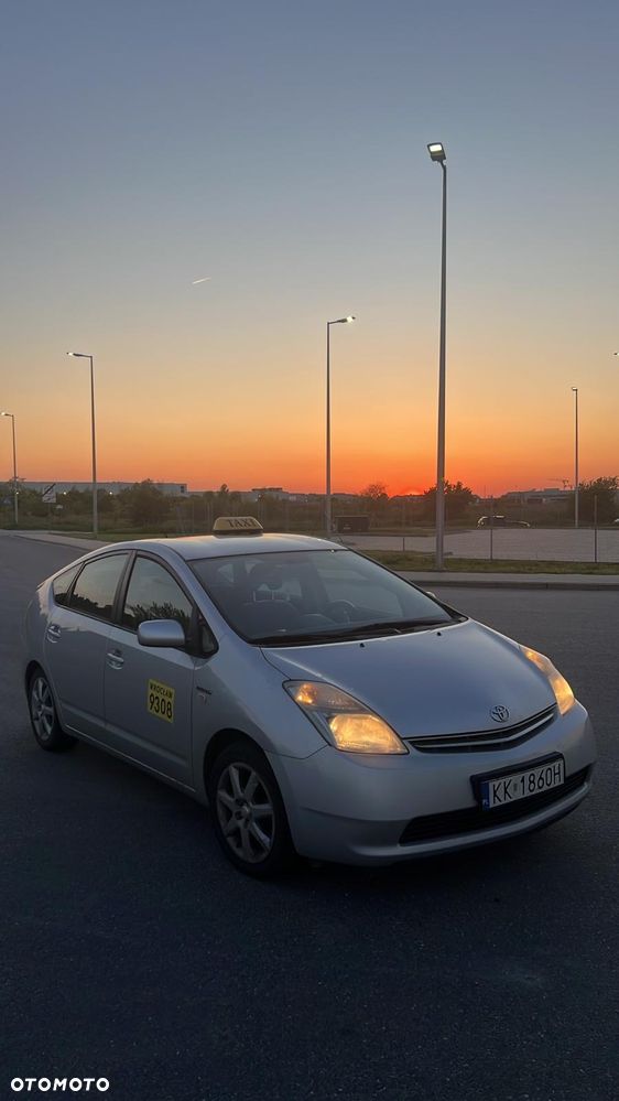 Toyota Prius 1.5 VVT-i Sol - 1