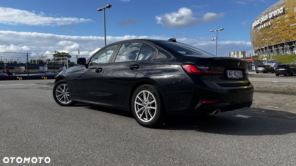 BMW Seria 3 318i Advantage - 14