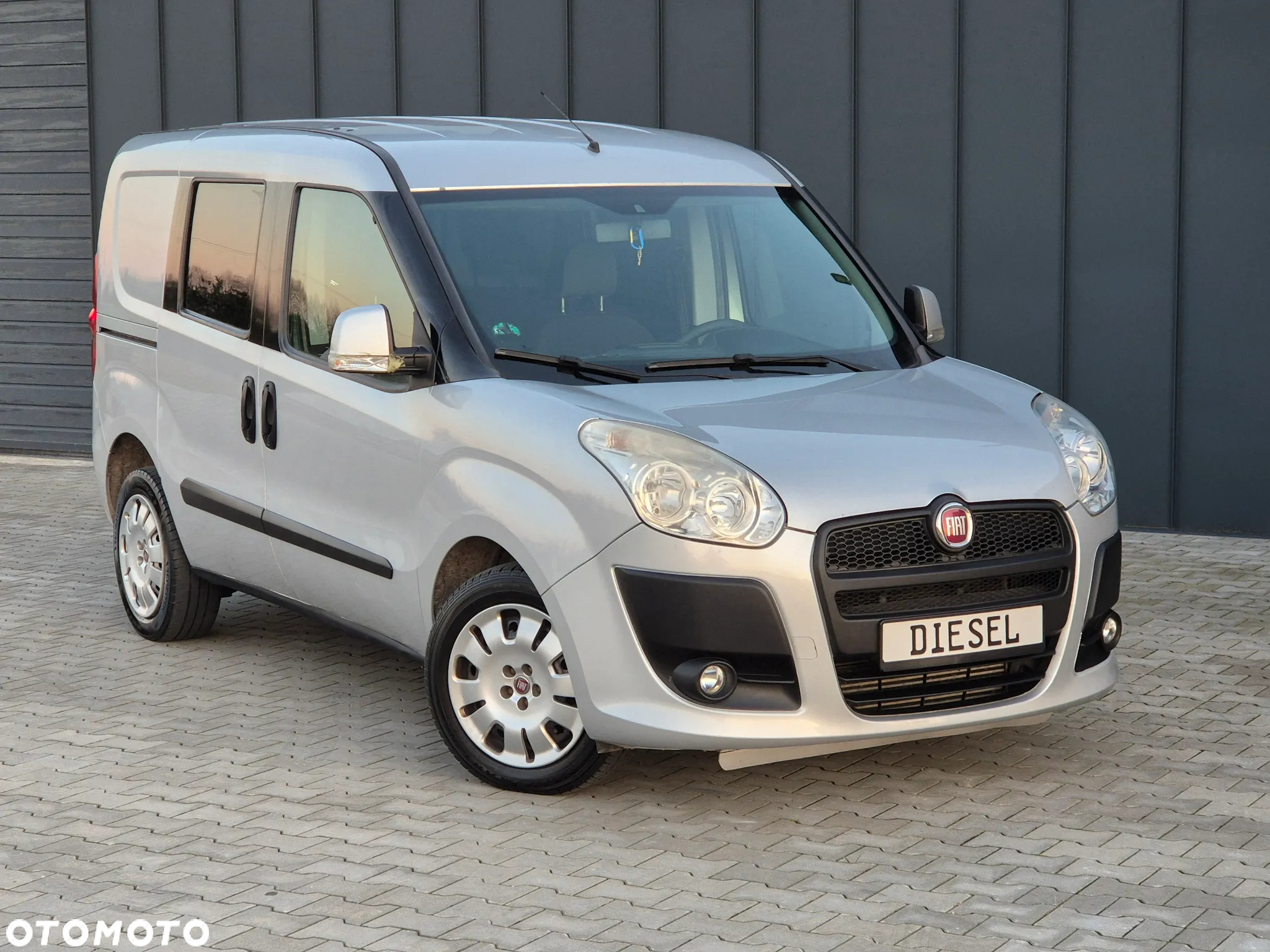 Fiat Doblo 2.0 Multijet 16V Emotion - 27