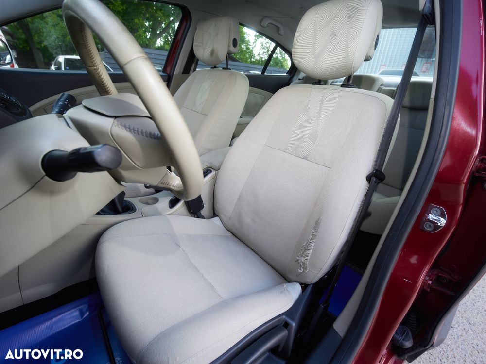 Renault Fluence 1.5dCi Dynamique - 17