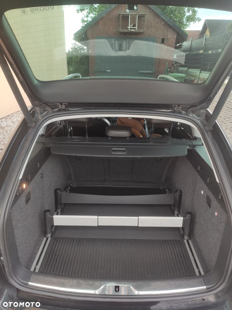 Skoda Superb 2.0 TSI L&K DSG - 33