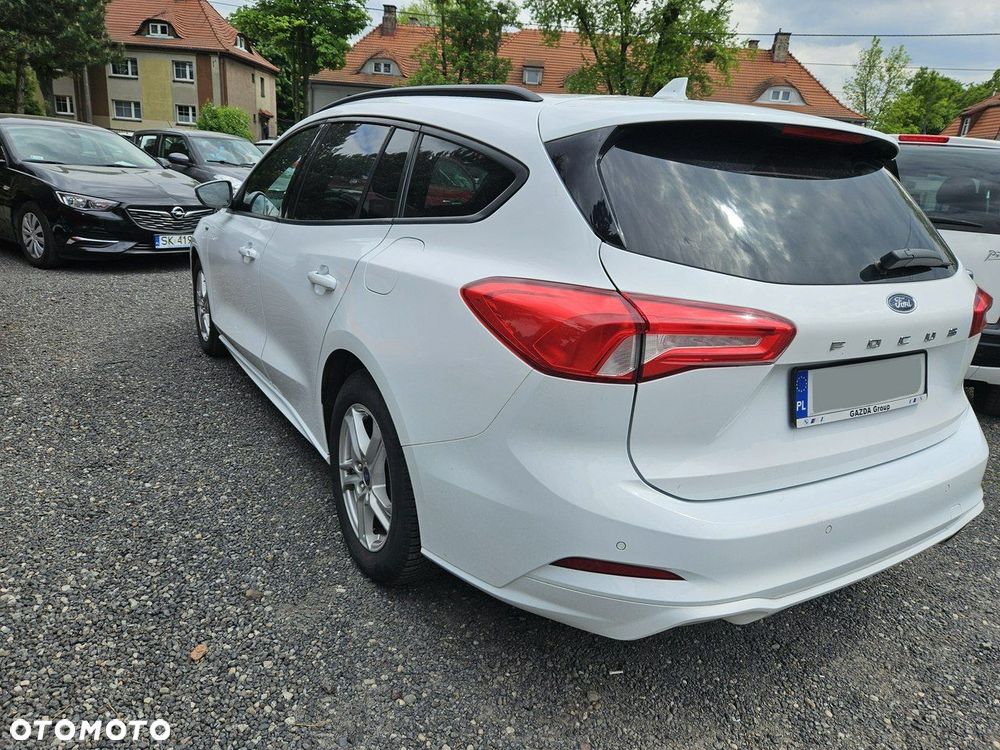Ford Focus 1.5 EcoBlue Start-Stopp-System ST-LINE DESIGN - 5