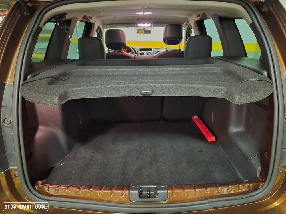 Dacia Duster 1.2 TCe Prestige - 24