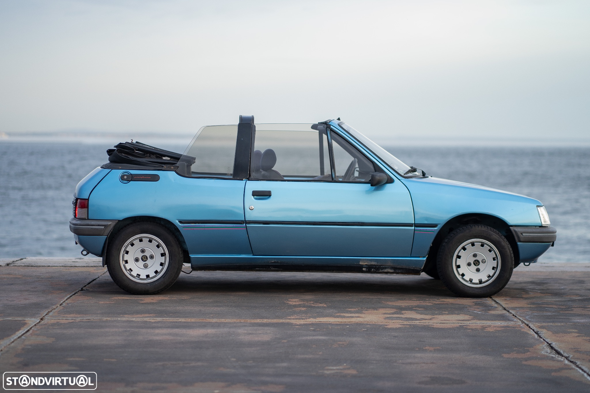 Peugeot 205 Cabrio 1.4 CT - 24