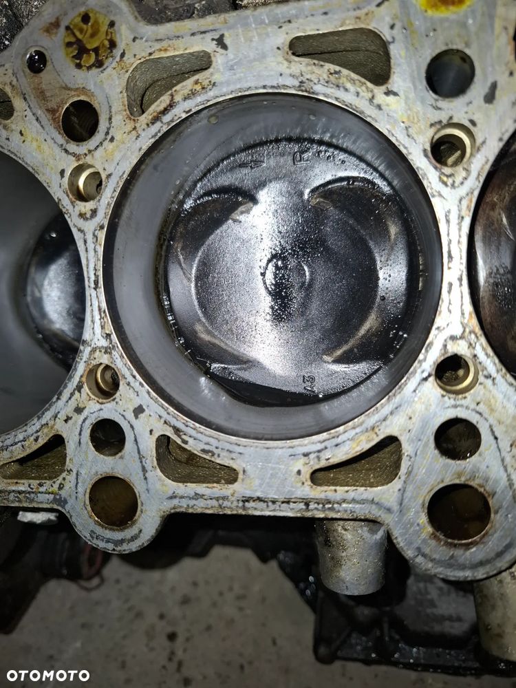 Blok Silnik Dół Silnika Słupek 06E103021A 3.2 3.2FSI FSI AUK Audi A4 B7 A6 C6 - 10