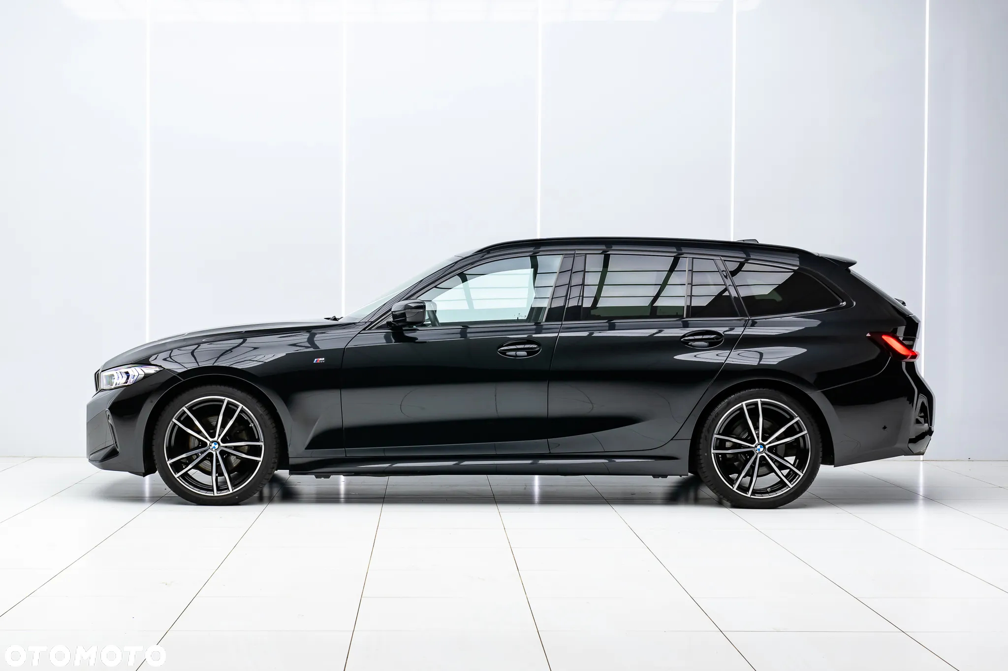 BMW Seria 3 320d Touring xDrive M Sport - 4