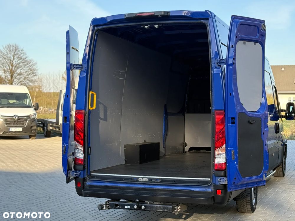 Iveco Daily 35S18 3.0 HPI 180KM / Maxi Długi L4 H2 / 2022 ROK PRODUKCJI / 176.409KM PRZEBIEG/ PNEUMATYKA / ZAREJESTROWANY W PL - 13