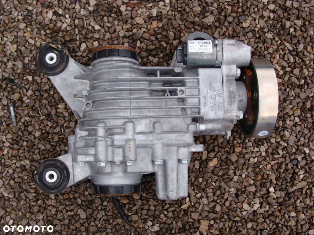 most tył audi q3 83a 0cq525010al 5wa907554r 2025r 2.0 tdi automat - 6