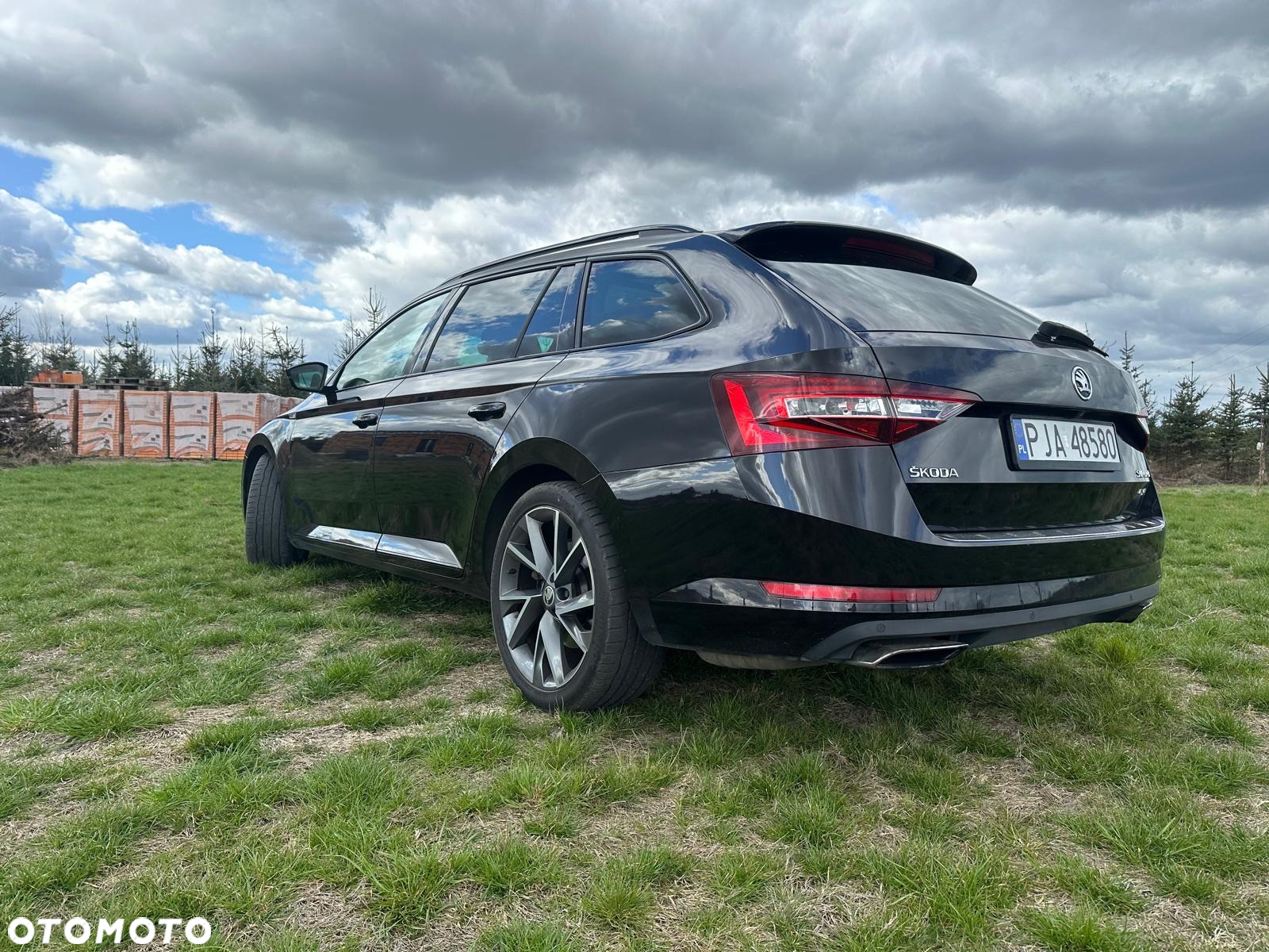 Skoda Superb 2.0 TSI 4x4 DSG Sportline - 8