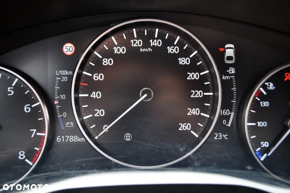 Mazda 3 e-SKYACTIV-G 122 M HYBRID EXCLUSIVE-LINE - 18