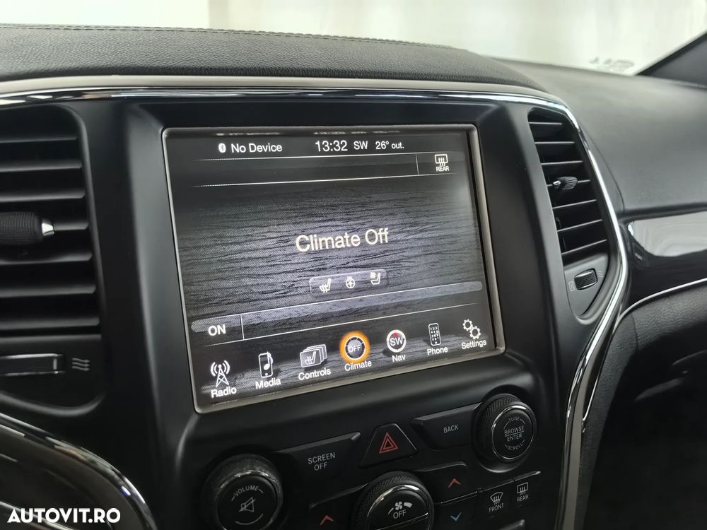 Jeep Grand Cherokee 3.0 TD AT Overland - 24