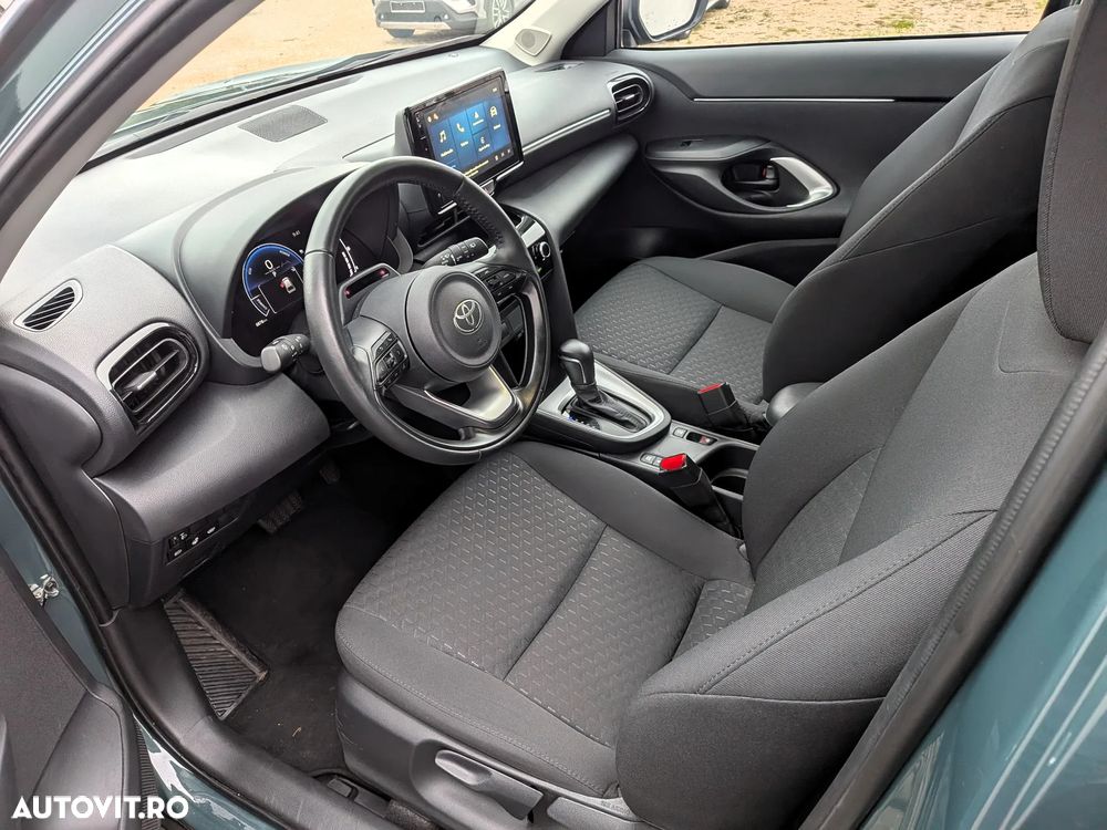 Toyota Yaris 1.5 VVT-i HSD Dynamic - 14