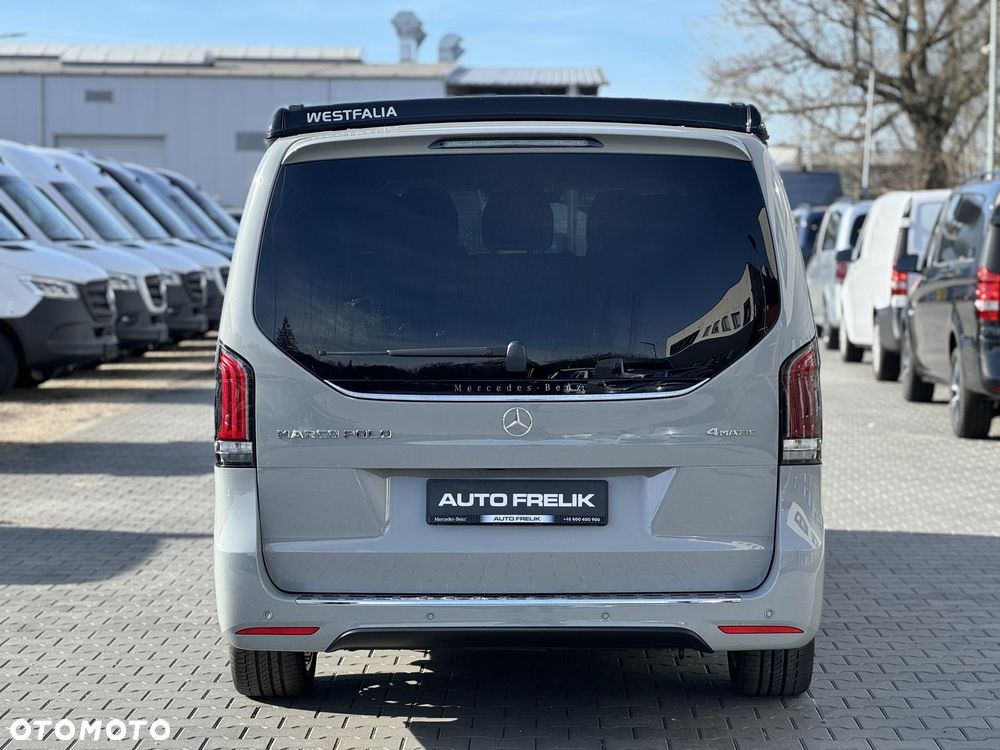 Mercedes-Benz Klasa V - 8