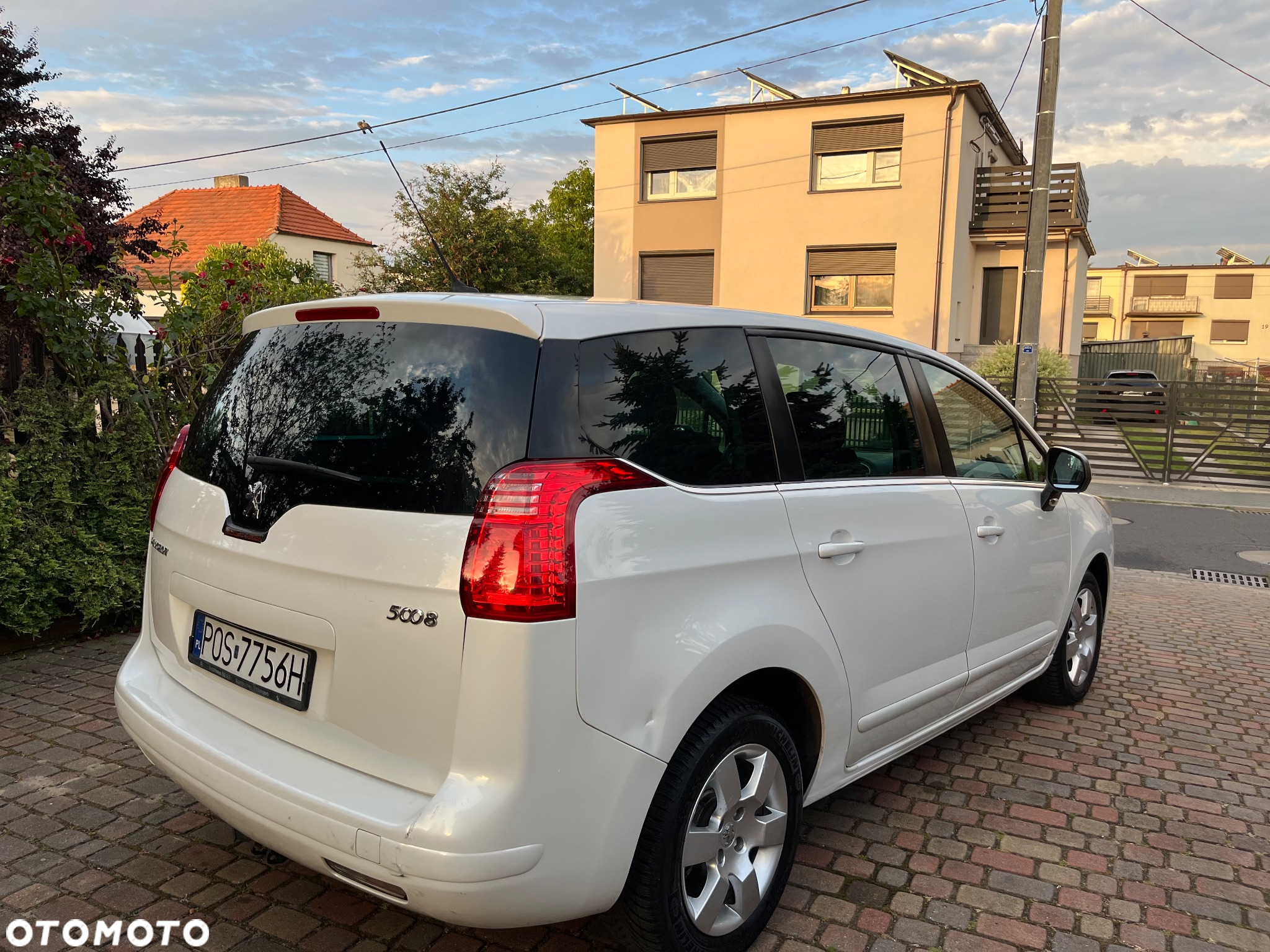 Peugeot 5008 1.6 HDi Active 7os - 8
