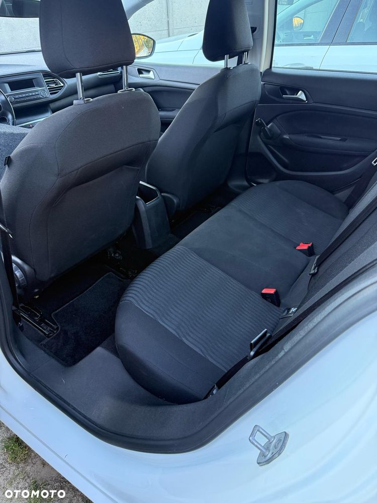 Peugeot 308 - 5