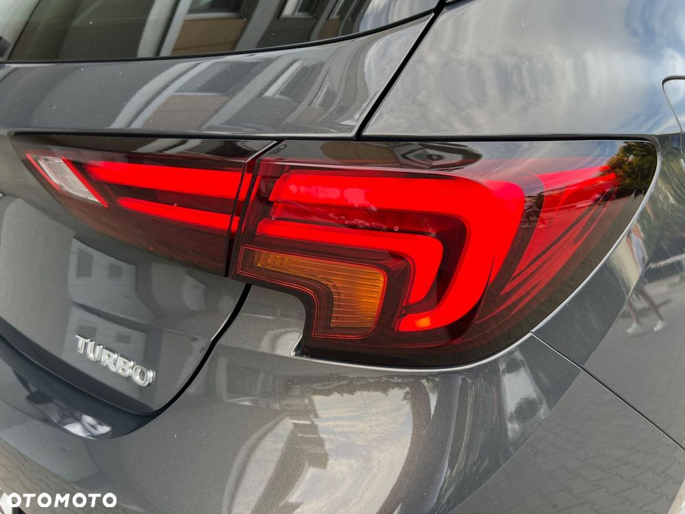 Opel Astra 1.4 Turbo Innovation - 15