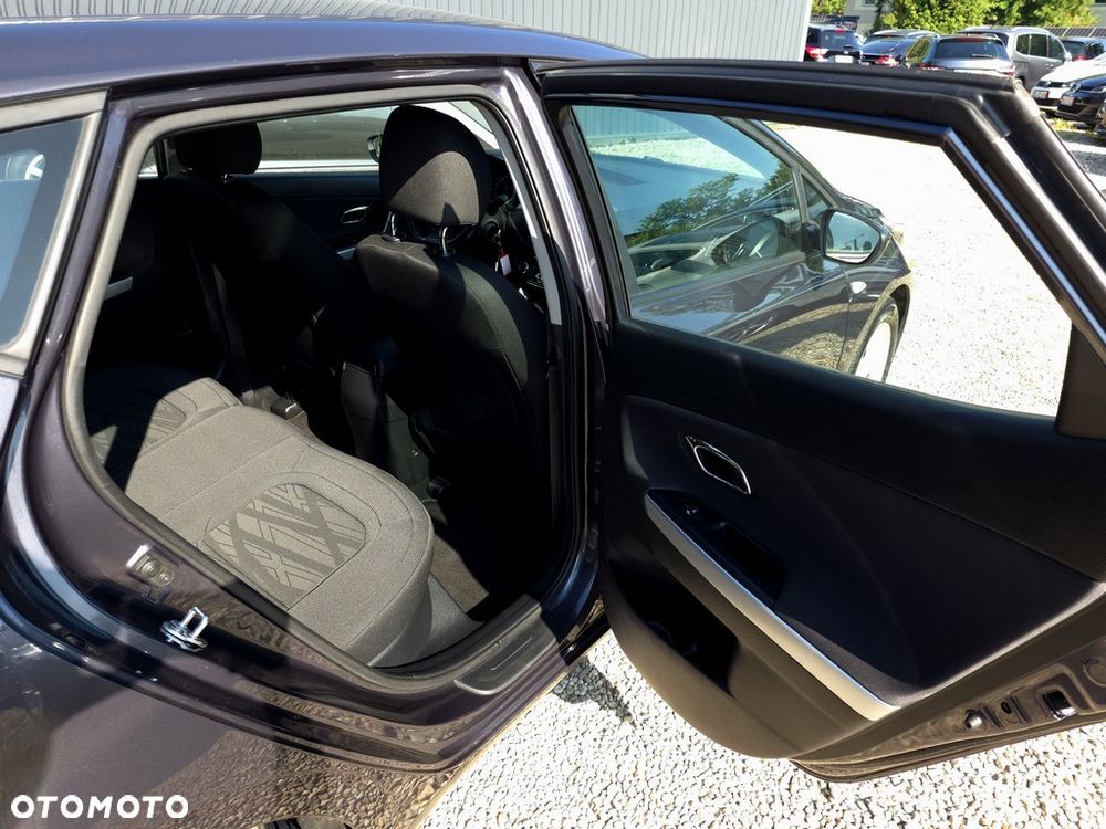 Kia Ceed 1.4 L Business Line - 11