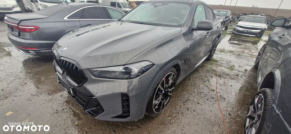 BMW X6 - 15