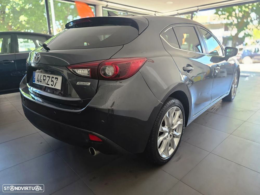 Mazda 3 Hatchback 1.5 Sky-D Excellence Pack HT Navi - 8