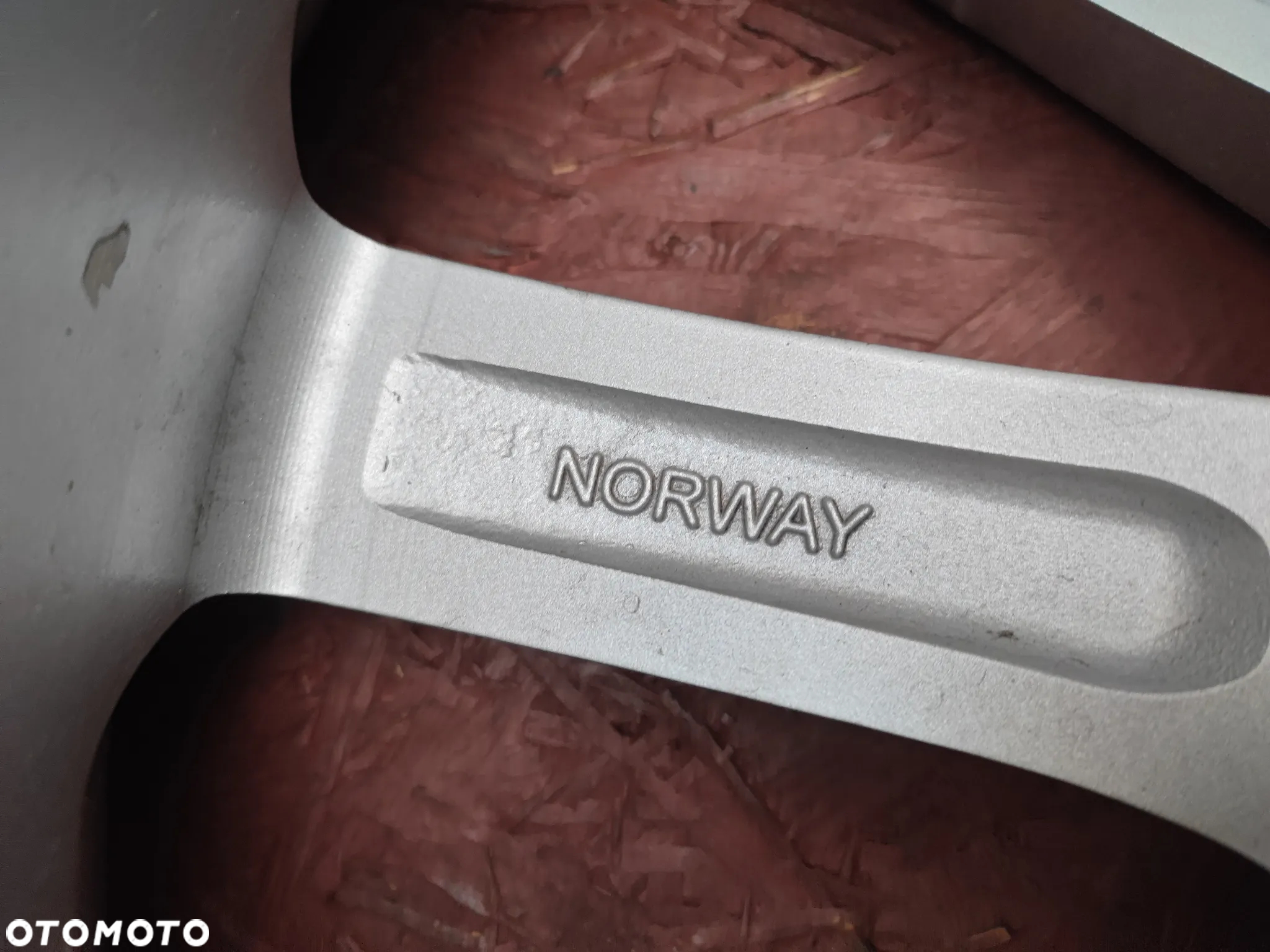 ORYGINALNE ALUFELGI POLARWHEELS 19 CALI DO BMW 5X120 ET 30 4X8.5J W BARDZO DOBRYM STANIE - 16
