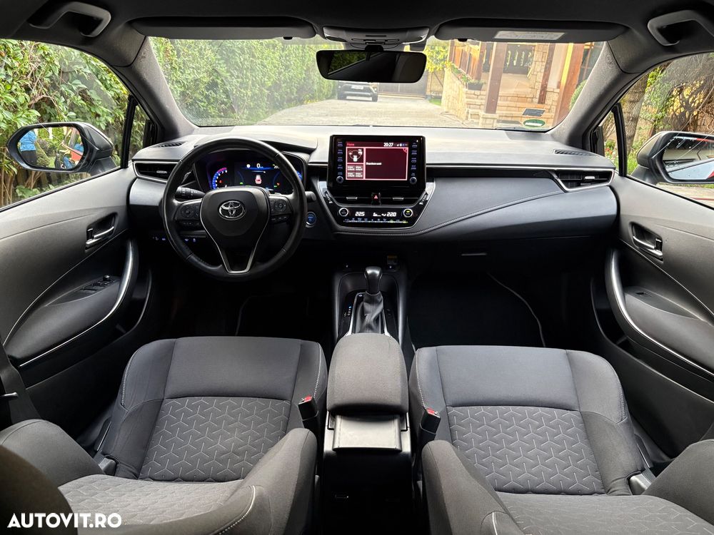 Toyota Corolla - 16