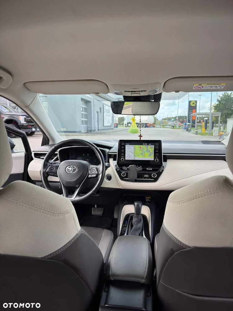 Toyota Corolla - 14