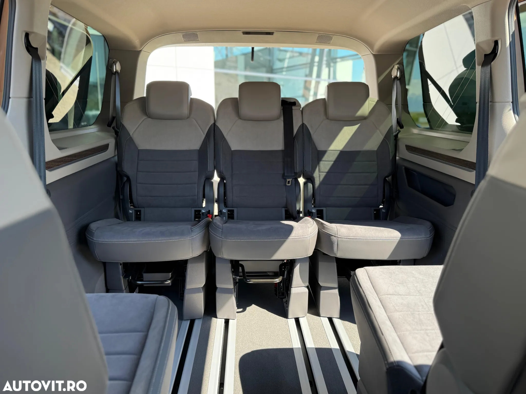 Volkswagen Multivan L 2.0 TDI DSG 110KW Style - 33