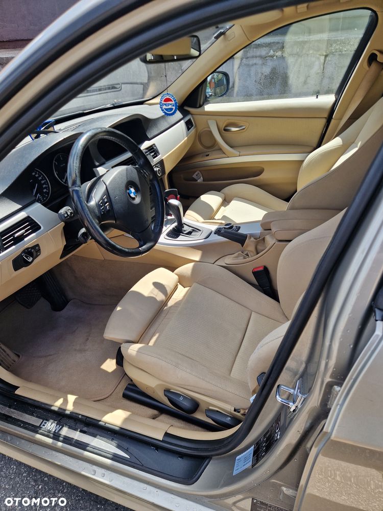 BMW Seria 3 - 18
