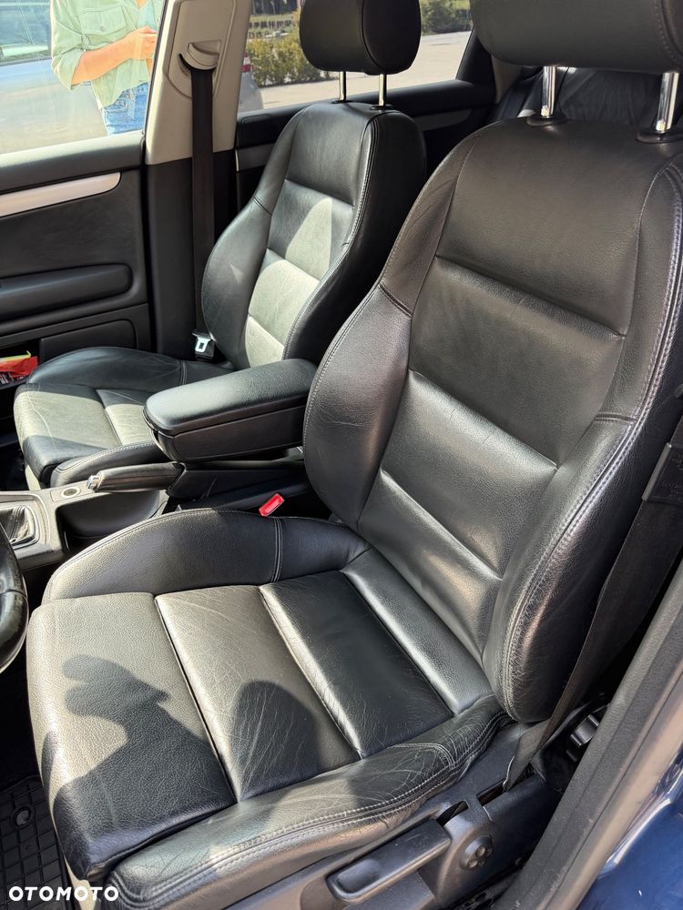 Audi A4 Avant - 14