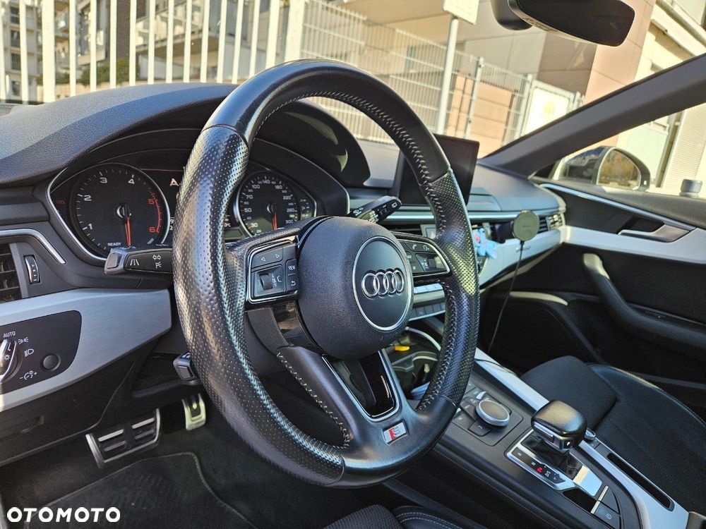 Audi A4 Avant 2.0 TDI Quattro S tronic - 15