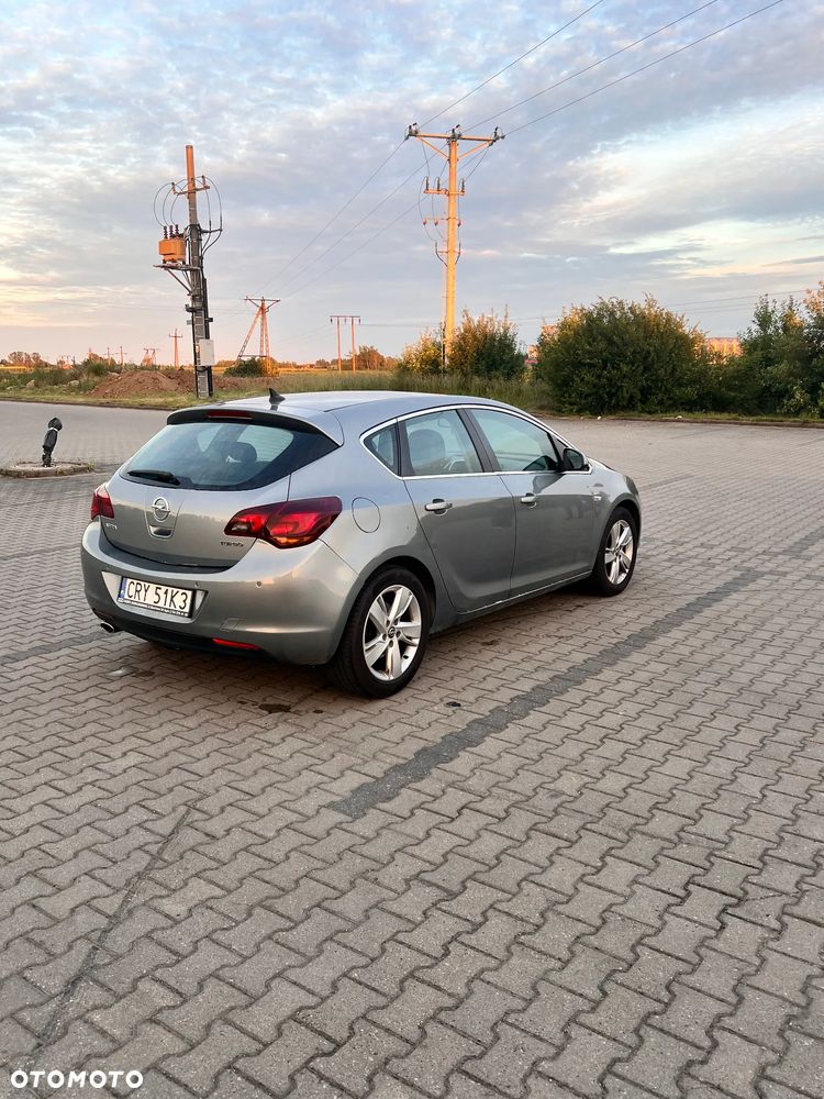 Opel Astra 1.6 T Sport - 3