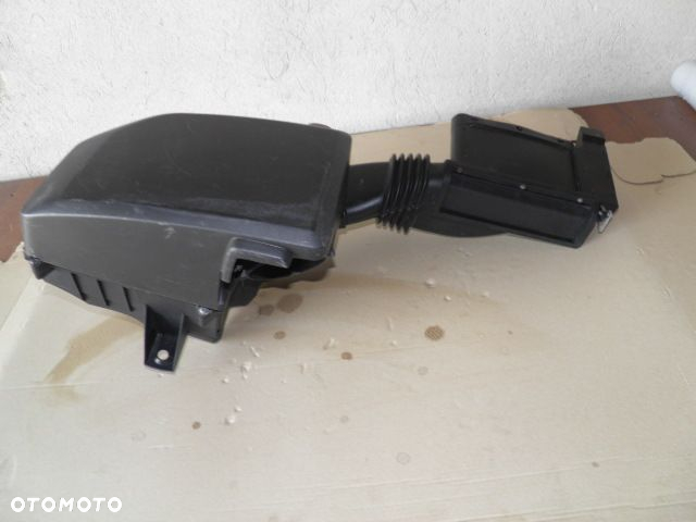 OBUDOWA FILTRA POWIETRZA VOLVO S60 V70 2.4 D5 LIFT 2006r KOMPLETNA - 4