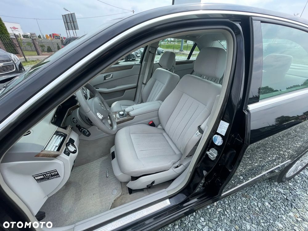 Mercedes-Benz Klasa E 350 CGI 7G-TRONIC Elegance - 5